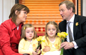 Taoiseach Enda Kenny shows his support for 30th Daffodil Day