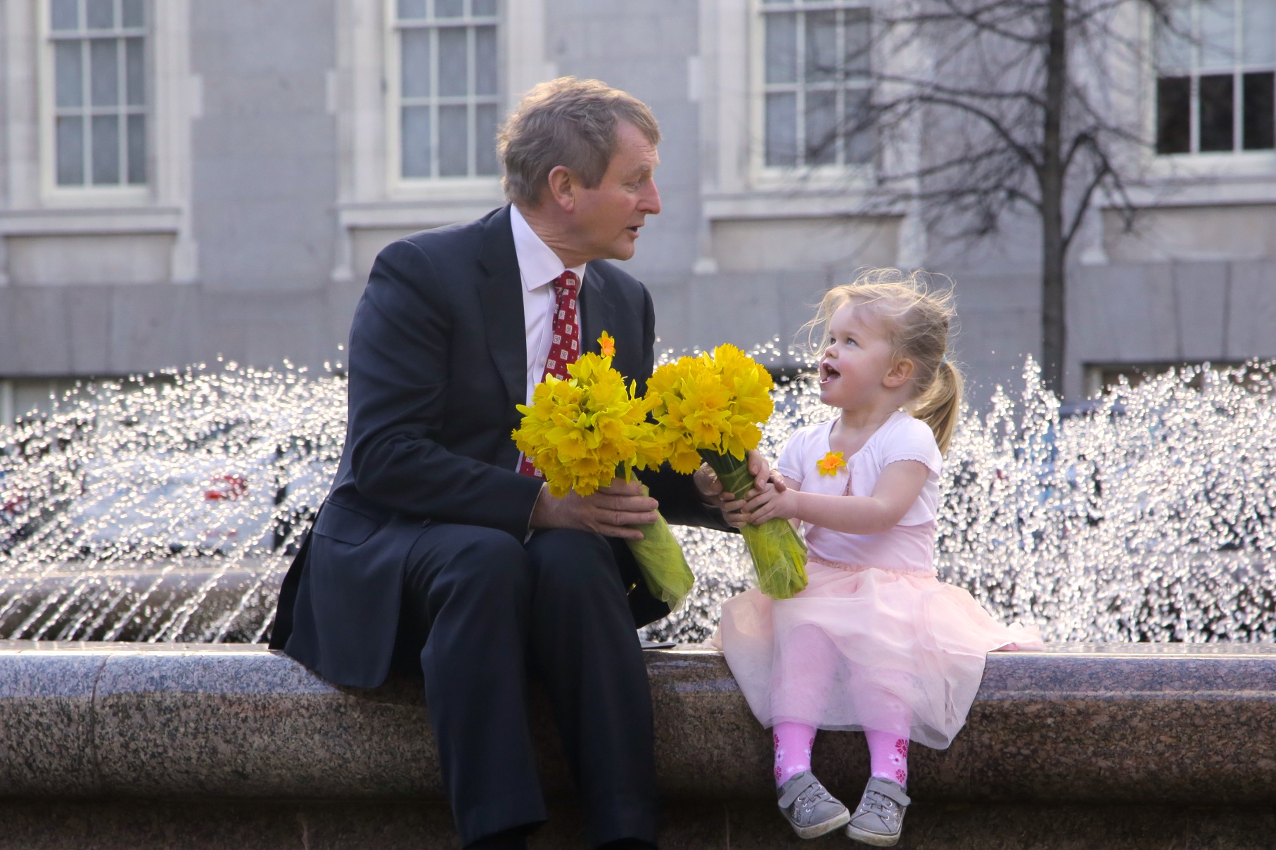 20160309 Taoiseach Daffodil Day 2016